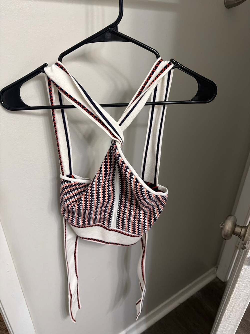 Club Monaco Women’s XS Knit Crop Top Cross Back Strappy Sleeveless